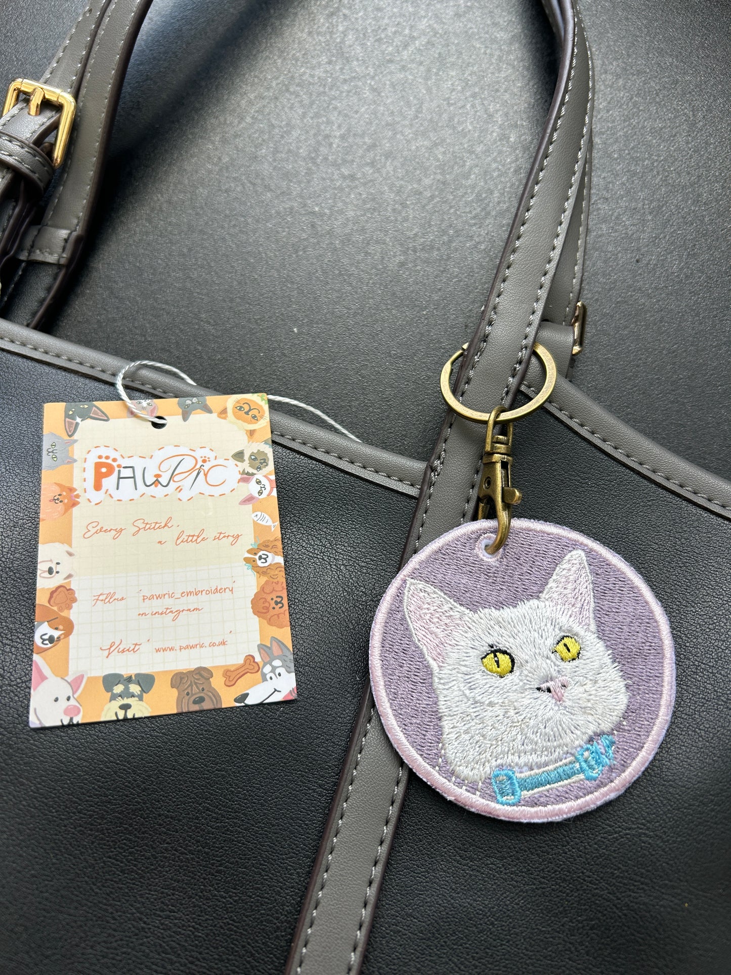 Pawric Custom Double-Sided Pet Embroidered Keychain